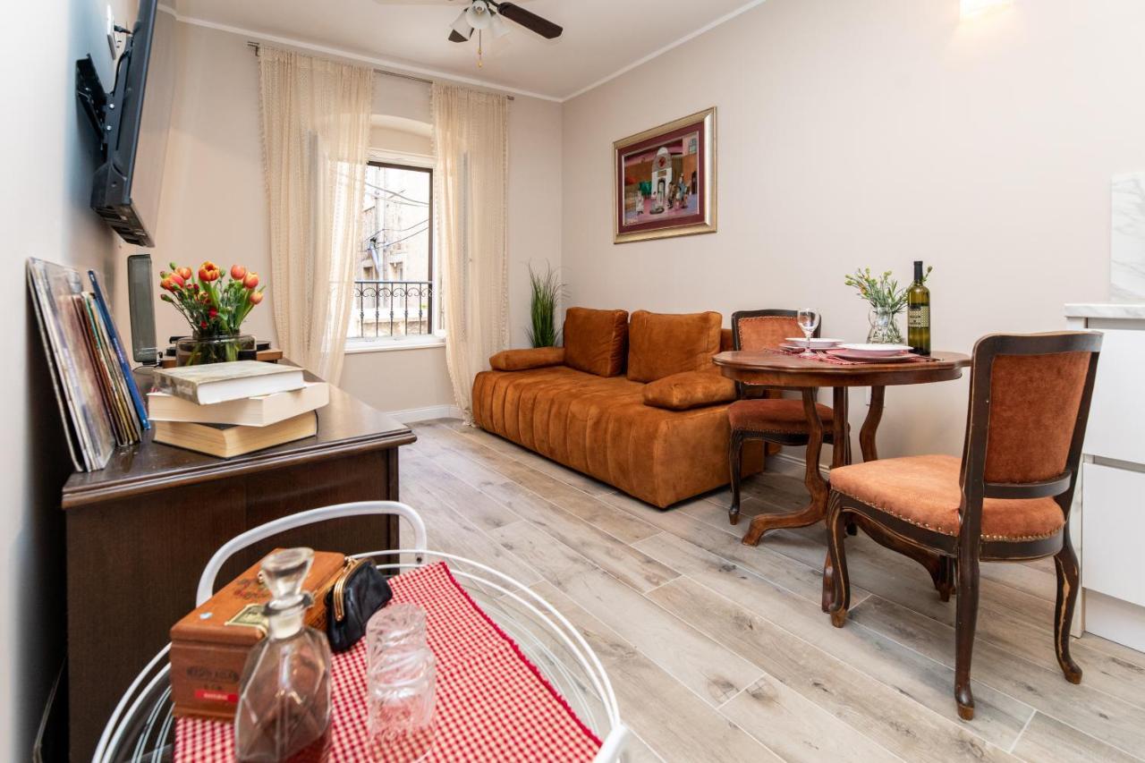 Stanley Helenski - Apartment In Old Town Šibenik Extérieur photo