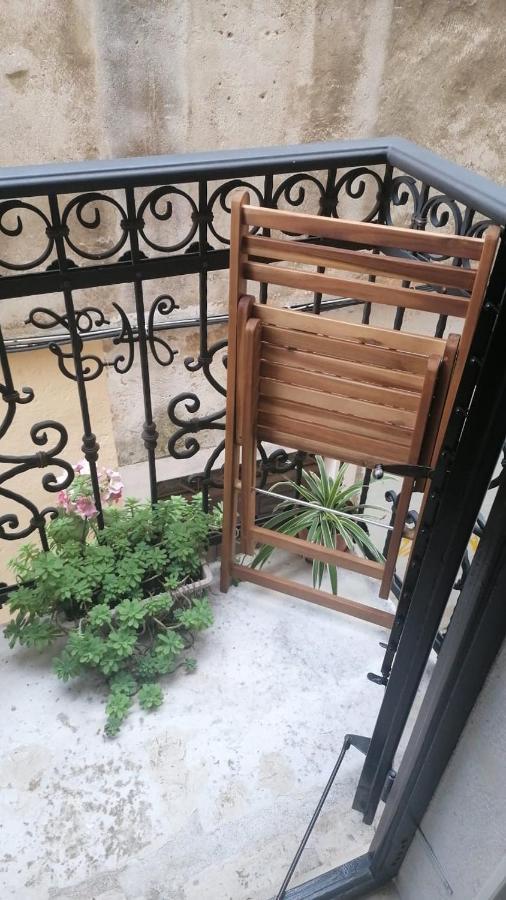 Stanley Helenski - Apartment In Old Town Šibenik Extérieur photo